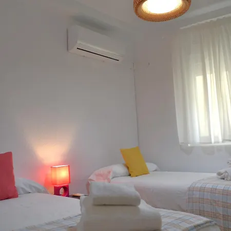 Sunshine Menendez Pelayo *